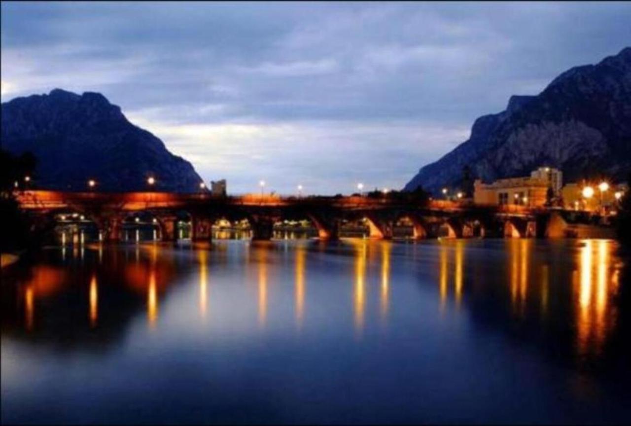 Rocca Dell'Innominato Lecco Exterior foto